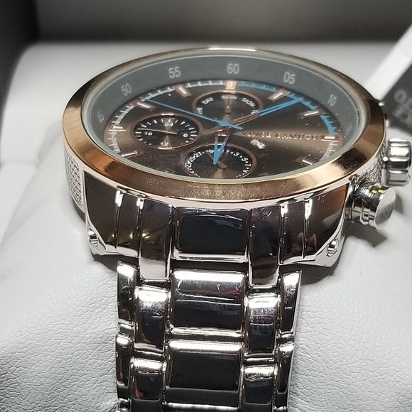 💥HP💥Vince Camuto Silver Steel Men's Watch - Picture 2 of 11